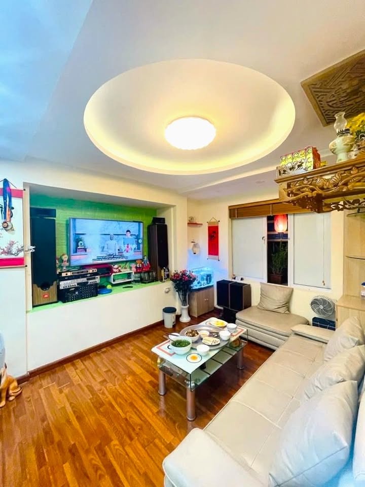 Căn hộ Tập thể Nam Thành Công Đống Đa 150m² giá 5 tỷ - Sẵn sàng vào ở!