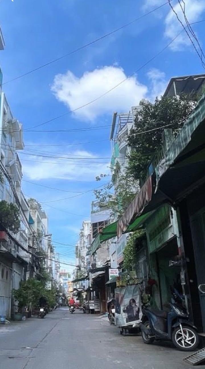 Nhà hẻm thông phường 14 quận 11, diện tích 60m² giá 9 tỷ - Cơ hội đầu tư sinh lời!