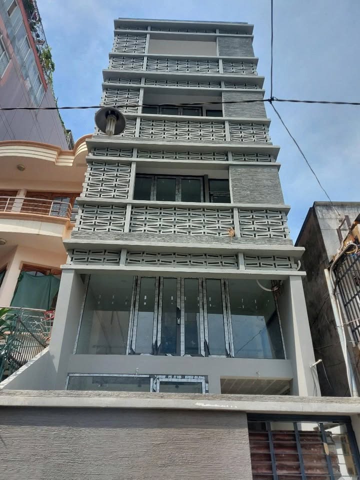 Nhà HXH Lê Văn Sỹ, Quận 3, Diện tích 47m² giá 24.5 tỷ - Kinh doanh hiệu quả ngay!