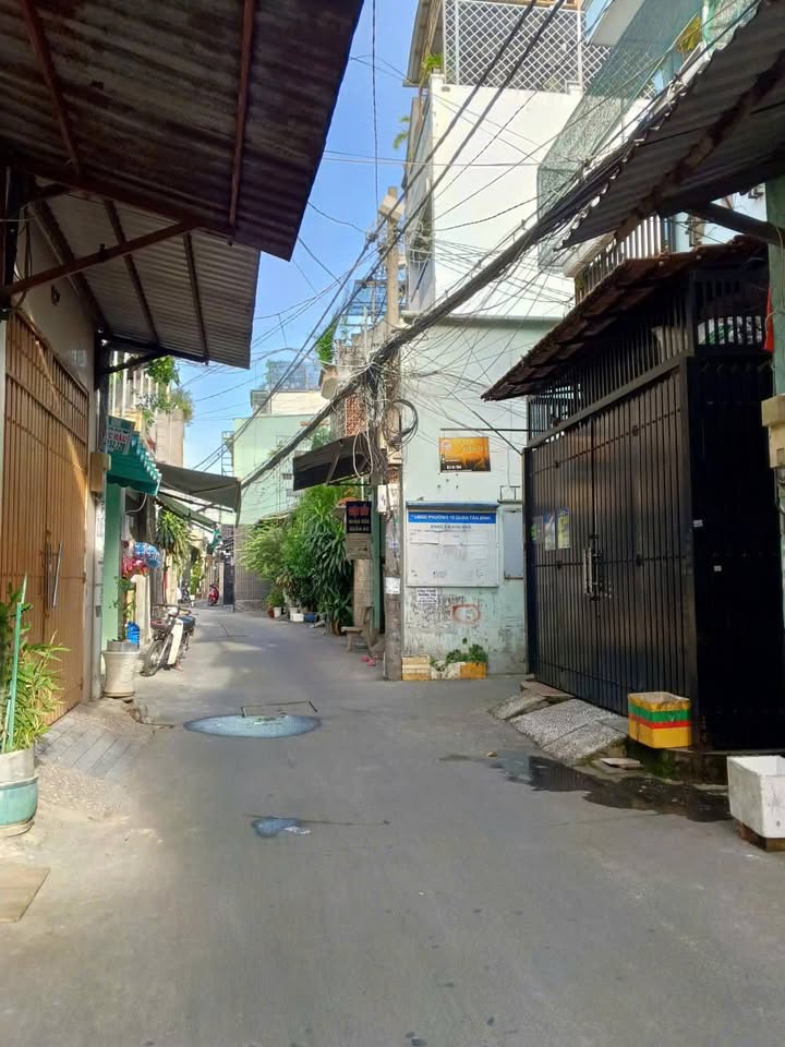 Nhà 2 tầng mới đẹp hẻm ô tô Phạm Văn Bạch 47m² giá chỉ 4.5 tỷ - Sẵn sàng vào ở!