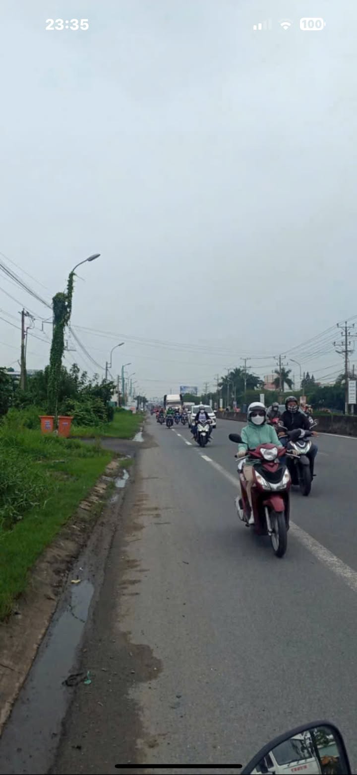 Đất nền mặt tiền Quốc lộ 1A Bến Lức 548m² giá 11 tỷ - Tiềm năng kinh doanh lớn!