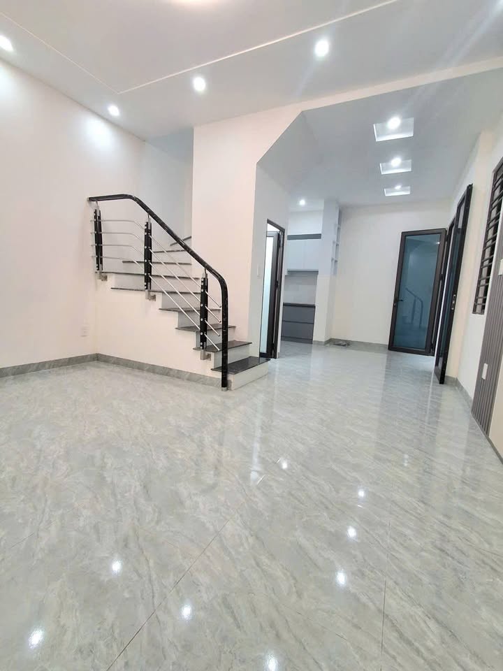 Nhà 2 tầng đường Phạm Phú Thứ, Hải Phòng 35m² giá 1.75 tỷ - Chính chủ bán gấp!