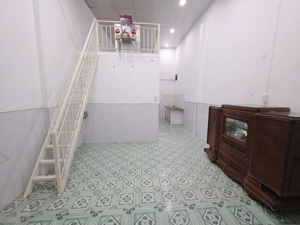 Nhà phố trung tâm Nha Trang 46m² giá chỉ 1.9 tỷ - Địa điểm vàng cho cuộc sống tiện nghi!