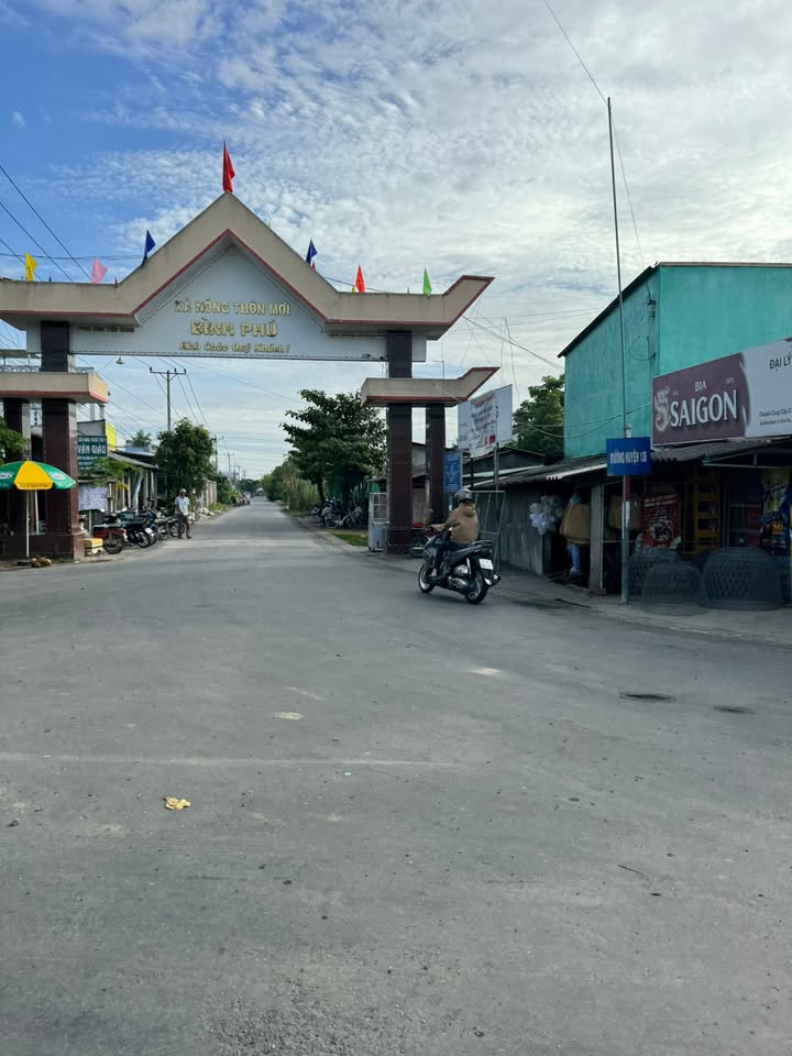 Đất thổ cư mặt tiền nhựa tại xã Đồng Sơn, 180m² giá 700 triệu - Đầu tư sinh lời ngay!