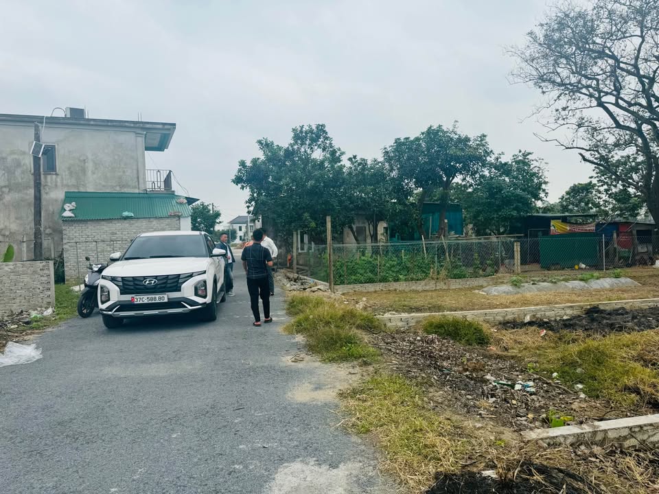 Đất Nền Nghi Phong Vinh 105m² giá 2.2 tỷ - Gần trung tâm thương mại!