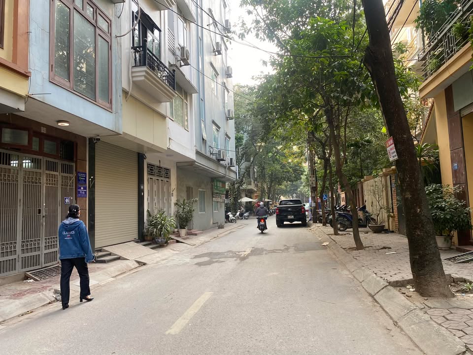 Nhà mặt phố Doãn Kế Thiện, Mai Dịch 50m² giá 22.5 tỷ - Kinh doanh đắc địa!