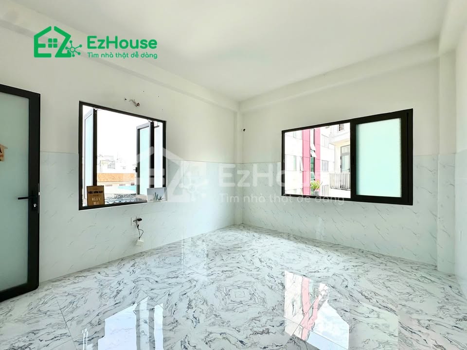 Cho thuê nhà nhỏ 1PN Tân Sơn Nhì, Tân Phú - Cửa sổ siêu thoáng
