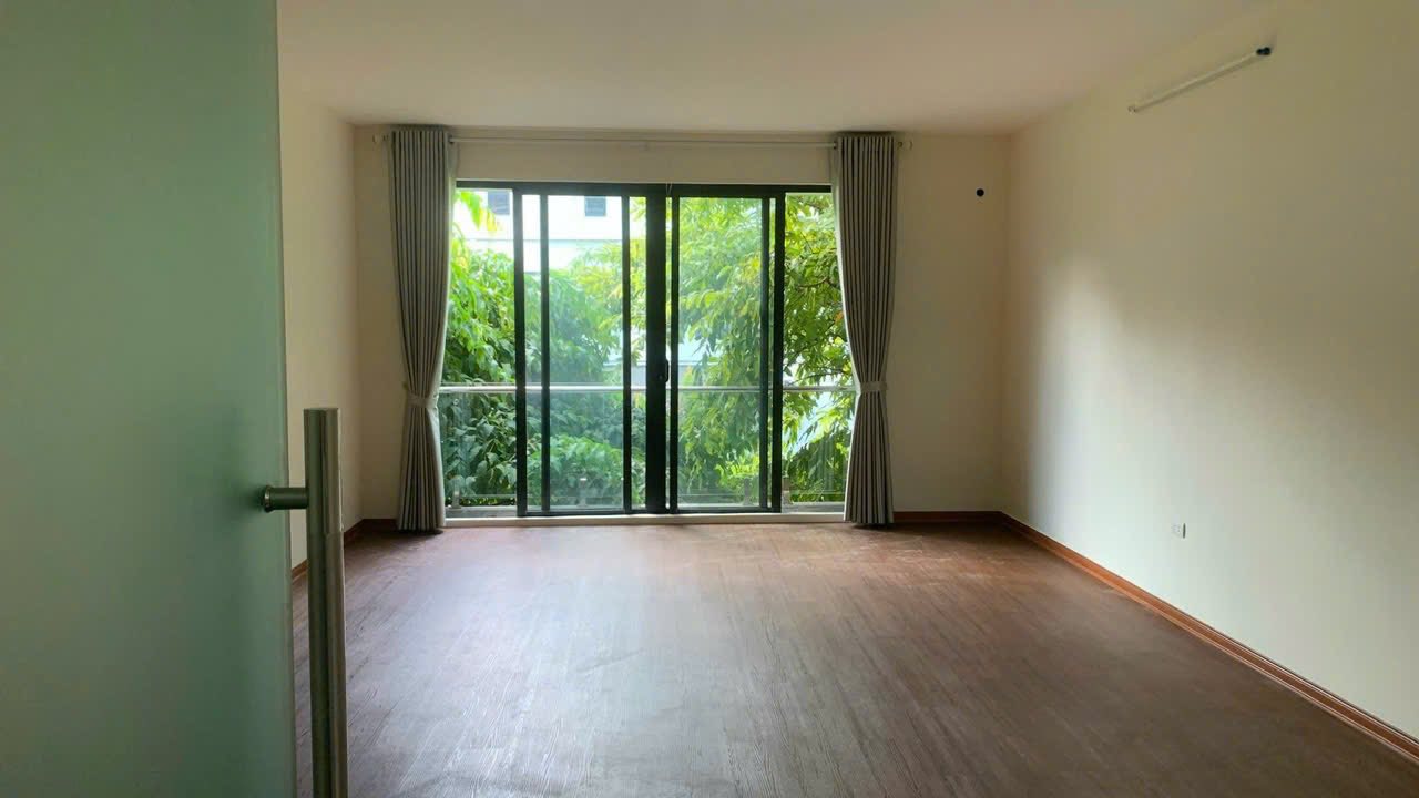 Nhà liền kề cho thuê tại Geleximco Dương Nội 95m² giá 23 triệu - Không thể bỏ lỡ!