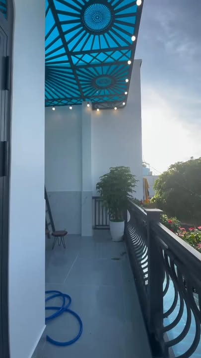 Nhà đẹp Hóc Môn 154m² giá 8.8 tỷ - Đường Tô Ký, thuận tiện di chuyển!