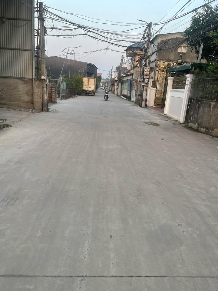 Đất Hồng Vân Thường Tín 93m² giá 3 tỷ - Tiềm năng phát triển kinh tế cao!