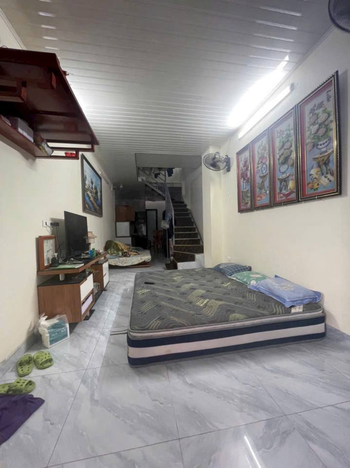 Nhà đẹp 2 tầng 40m² tại Duyên Hà, Thanh Trì - Giá chỉ 3 tỷ, sẵn sàng vào ở!