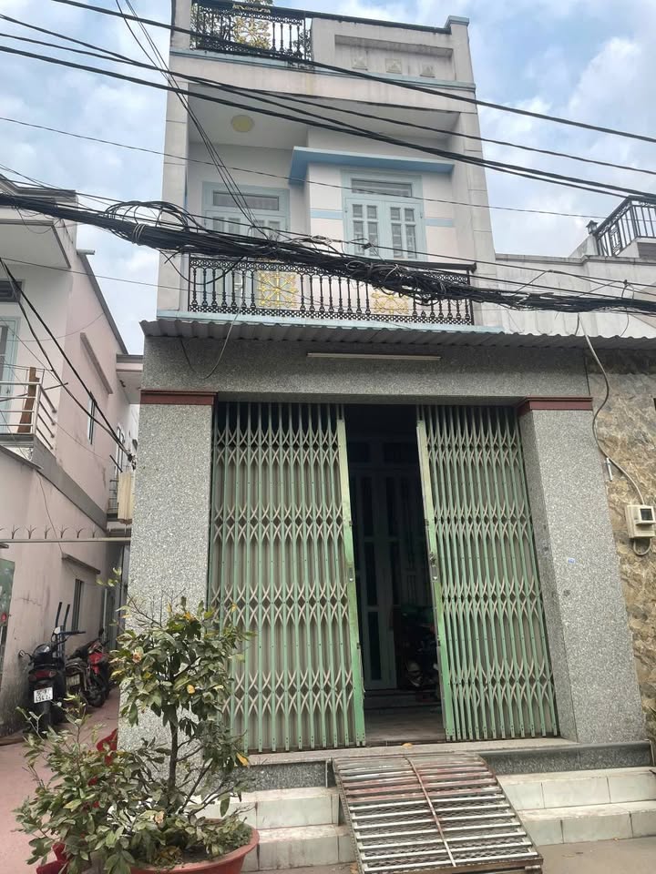 Nhà cho thuê 2 mặt tiền Lê Đình Cẩn, 48m² giá 10 triệu - Kinh doanh đắc địa!