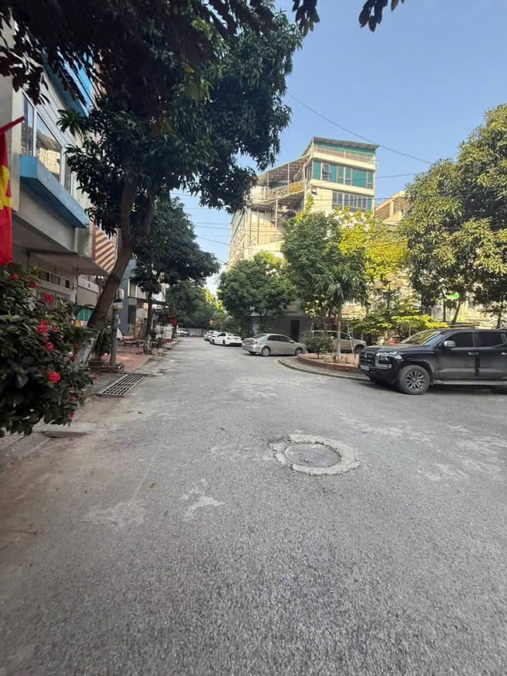 Đất nền TĐC Tu Hoàng Phương Canh 40m² giá 9 tỷ - Đầu tư sinh lời tuyệt vời!