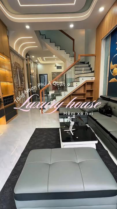 Nhà 4 tầng hẻm xe hơi Tăng Nhơn Phú A Quận 9, 58m² giá 6 tỷ - Đầu tư sinh lời!