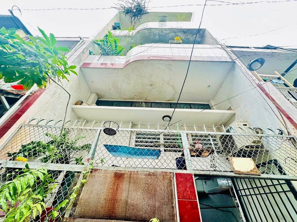 Nhà phố Lê Văn Sỹ Quận 3 46m² giá 6.9 tỷ - Cải tạo nhẹ, vào ở ngay!