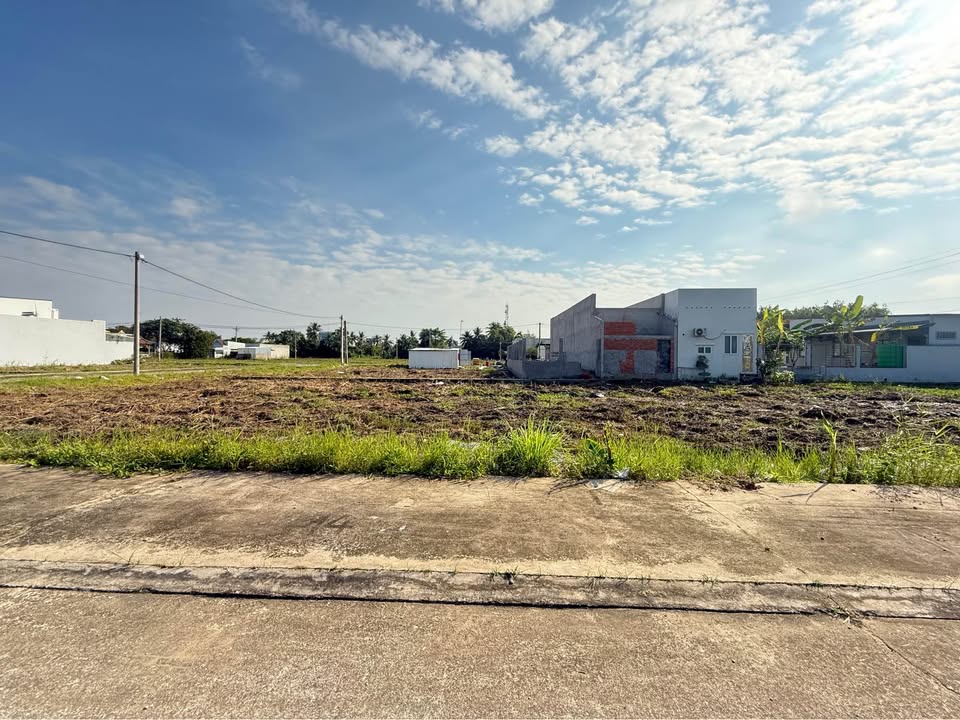 Đất nền khu dân cư Hai Lai, Châu Thành, Kiên Giang - Diện tích 100m², giá 600 triệu - Đầu tư sinh lời ngay!