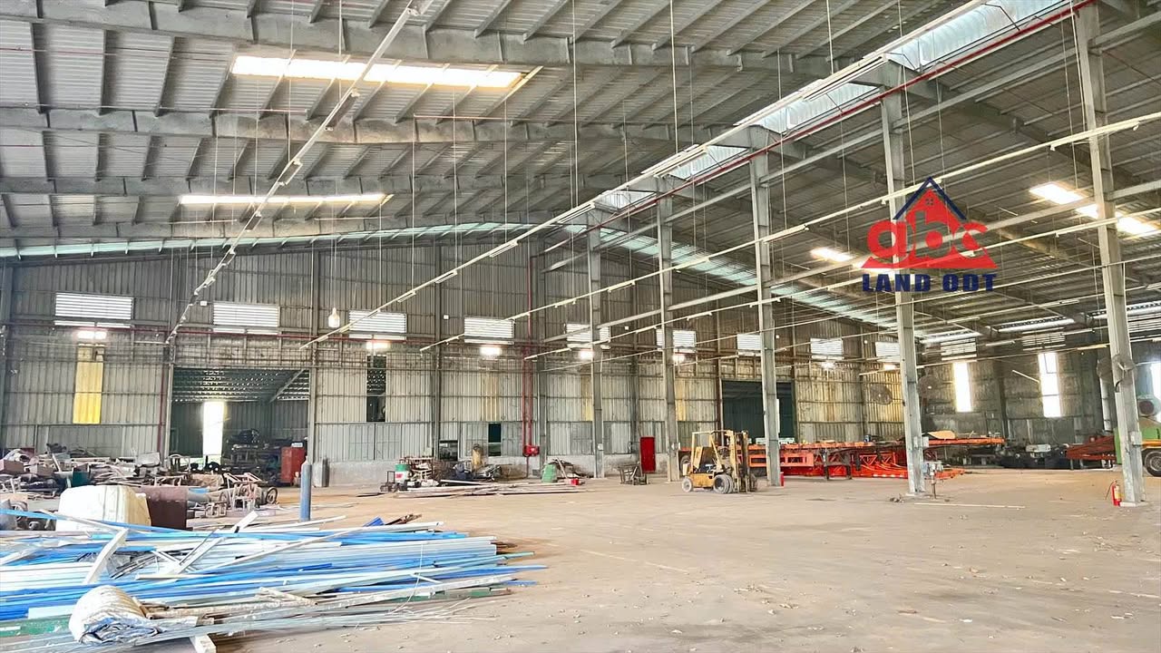 Nhà xưởng CNC cho thuê tại Hố Nai, Biên Hòa 2200m² - Nền bê tông chịu lực, giá 160 triệu/tháng!