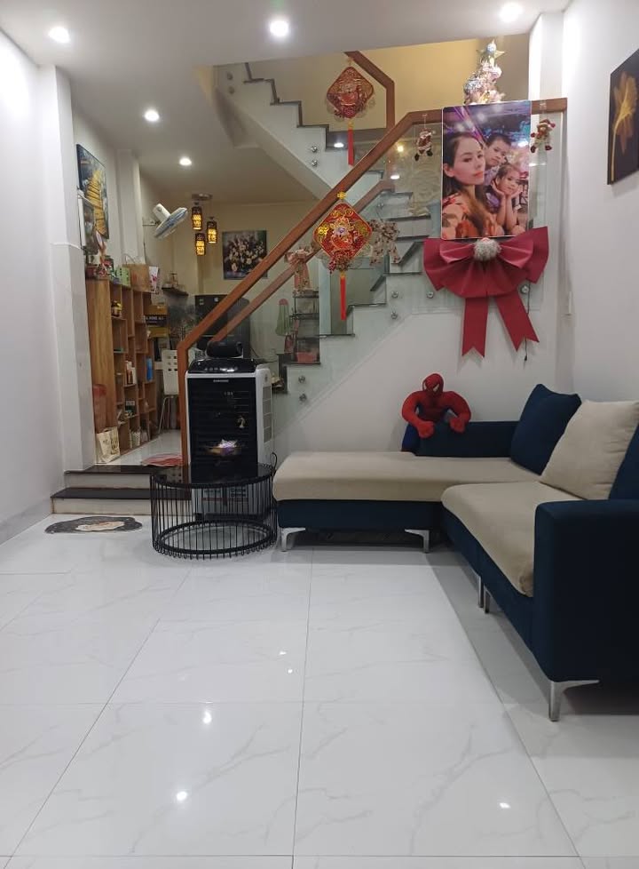 Nhà 3 tầng tại Nguyễn Nghiêm, Thanh Khê, Đà Nẵng - Giá 3.3 tỷ, Sổ đỏ chính chủ!