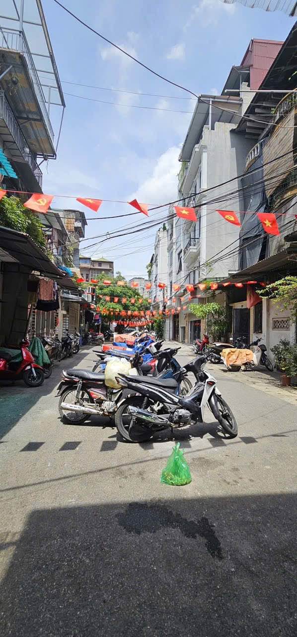 Căn hộ tập thể Thọ Lão 70m² giá 3.5 tỷ - Vị trí lý tưởng gần Hồ Hoàn Kiếm!