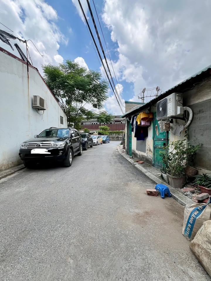 Nhà tại Yên Viên, Gia Lâm 45m² giá 4 tỷ - Ô tô vào tận nơi!