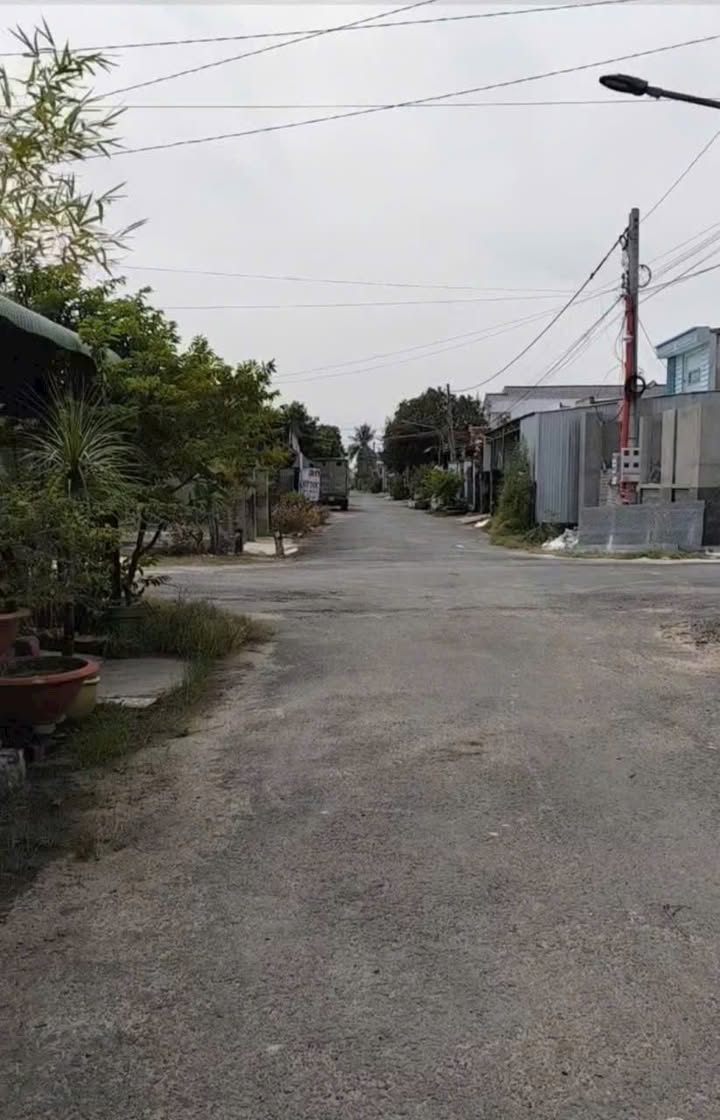 Đất nền Hiệp Ninh Tây Ninh 186.9m² giá 260 triệu - Hướng Tây, cơ hội đầu tư hấp dẫn!