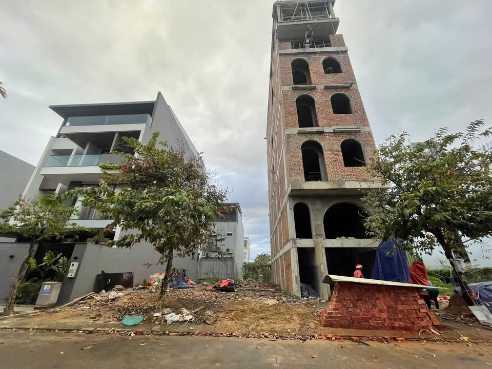 Bán đất đường Hòa Phú 28, Liên Chiểu, Đà Nẵng 100m² - Vị trí đắc địa, tiện ích đầy đủ!