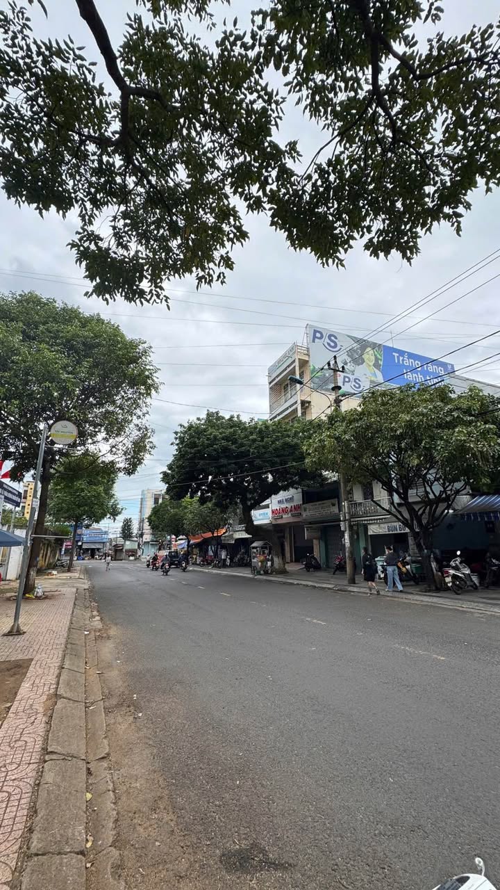 Mặt tiền FrontHouse Nguyễn Công Trứ, Buôn Ma Thuột 73m² giá 25 tỷ - Vị trí kim cương, kinh doanh đỉnh cao!