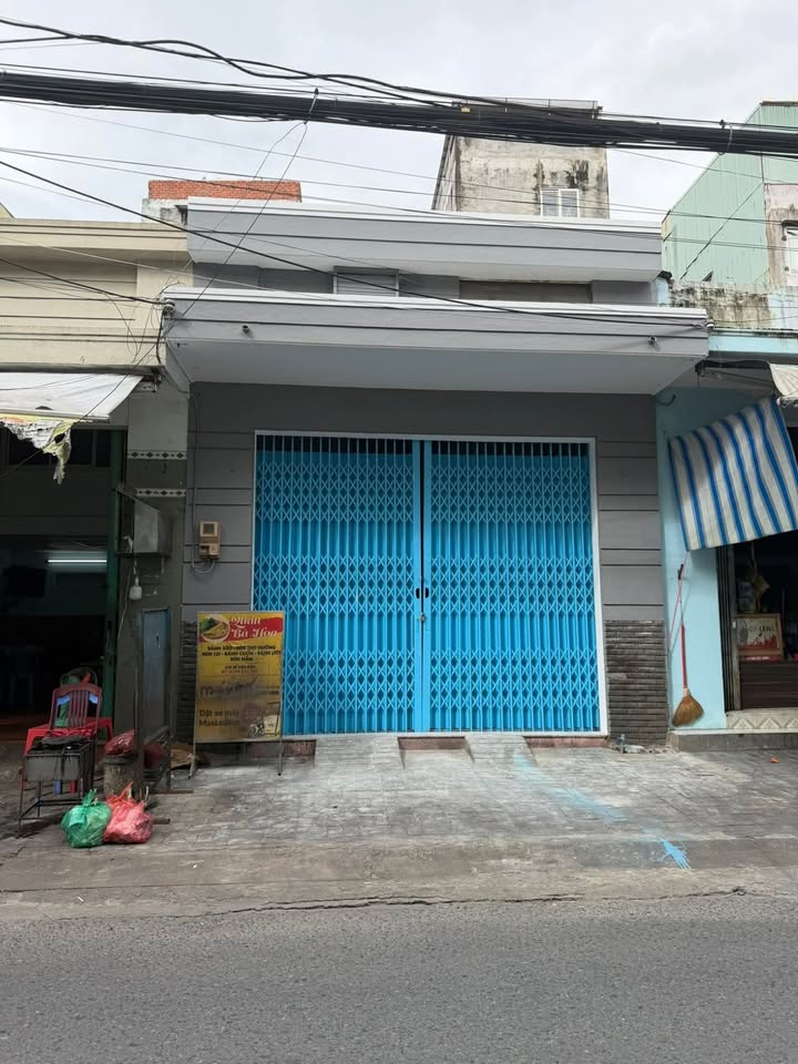 Nhà mặt tiền đường Bế Văn Đàn, Đà Nẵng - Diện tích rộng, cho thuê 13 triệu/tháng