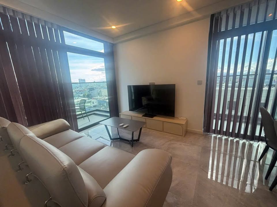 Căn hộ The Filmore Đà Nẵng 2PN giá 38 triệu - Căn góc view đẹp!