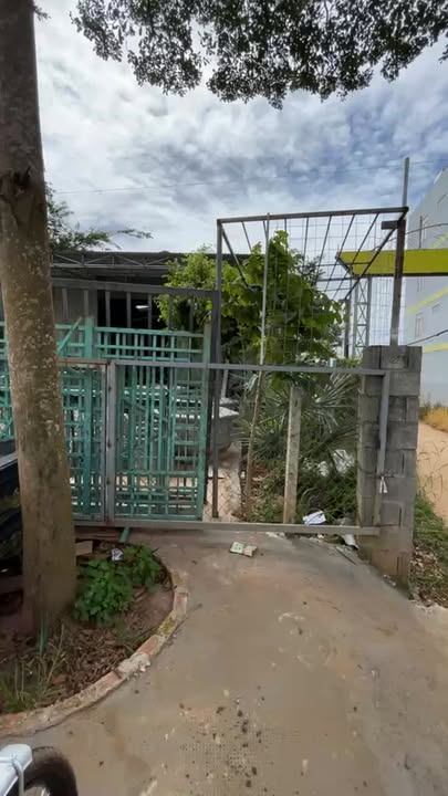 Nhà đẹp Quốc lộ 28, Gia Nghĩa 560m² giá 2.3 tỷ - Bán gấp trong 7 ngày!