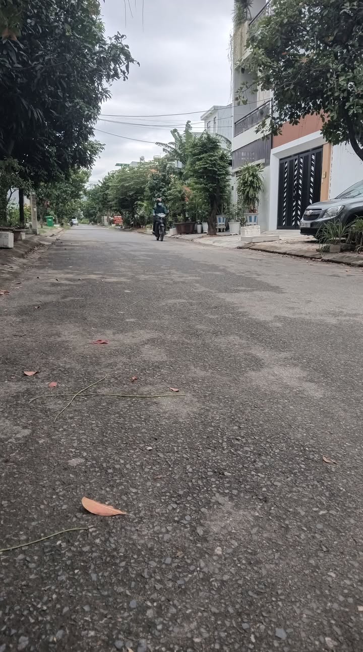 Lô đất mặt tiền Bàu Mạc 8, quận Liên Chiểu, 108m² giá chỉ 5 tỷ - Đầu tư sinh lời ngay!