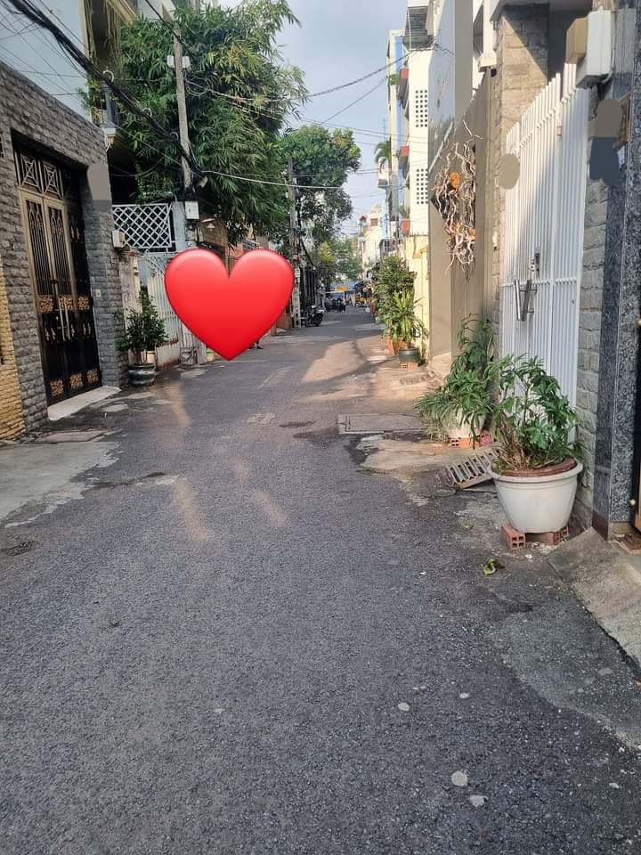 Nhà phố hẻm 163 Thành Thái, Quận 10 - 30m² giá 4.3 tỷ - Giao ngay, sổ hồng chính chủ!