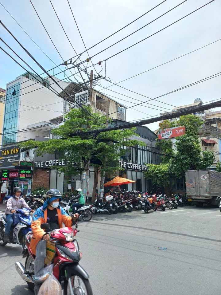 Nhà nguyên căn góc 2 mặt tiền đường Thăng Long, Tân Bình - Diện tích 90m², cho thuê dài hạn!