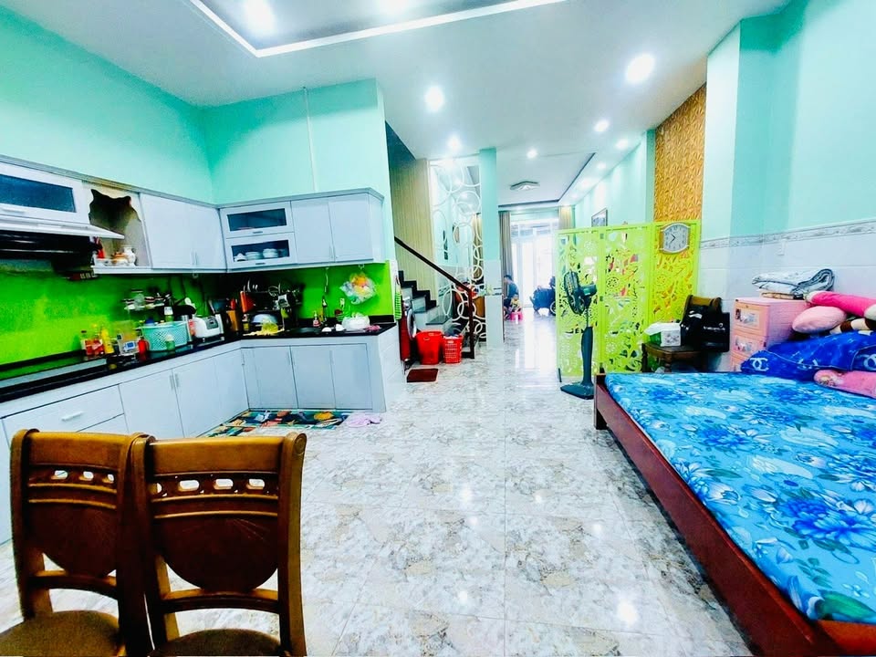 Nhà phố Bùi Minh Trực, Quận 8, 74m² chỉ 4 tỷ - Nở hậu tài lộc!
