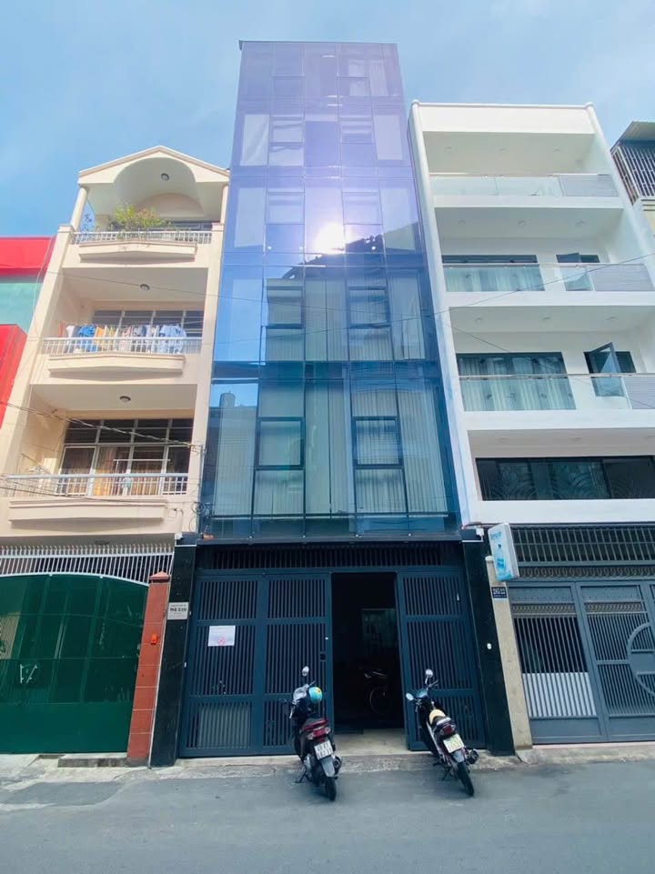 Bán Building mini Cách Mạng Tháng 8, Quận 10, 88.5m² - Đầu tư sinh lời ngay!