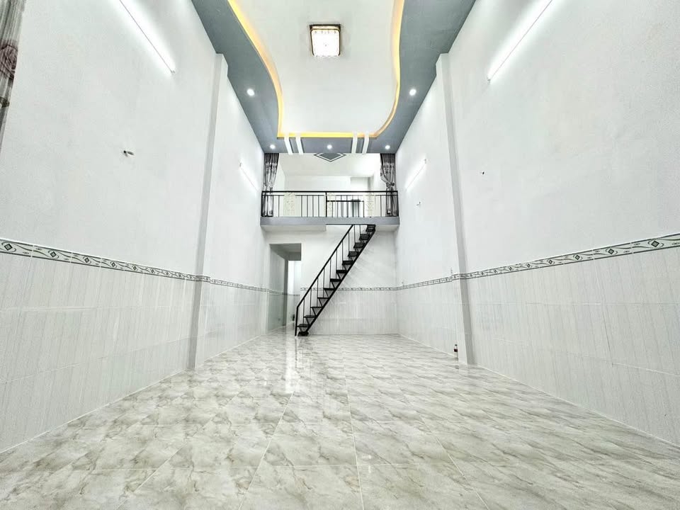 Nhà riêng Tân Thới Hiệp Q12 52m² giá 2.75 tỷ - Vị trí đẹp gần Metro!
