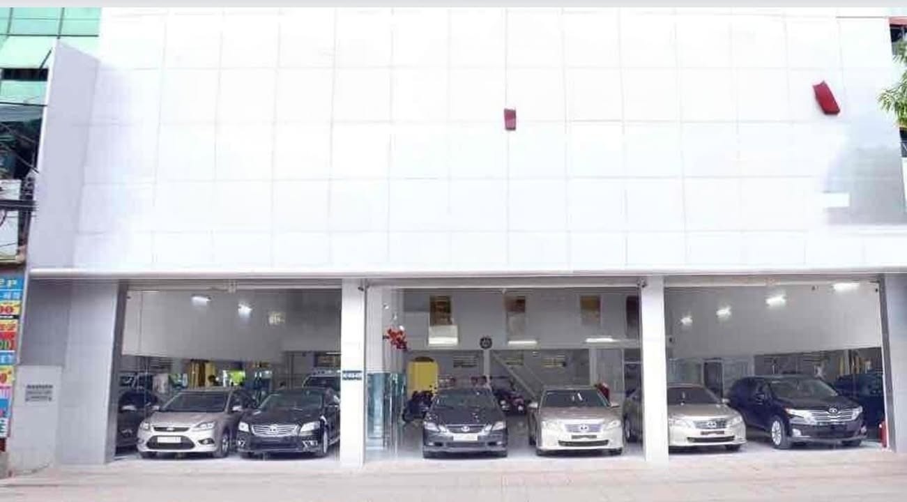 Cho thuê mặt tiền lớn đường Cộng Hòa, Quận Tân Bình 400m² - Vị trí đắc địa kinh doanh sầm uất!