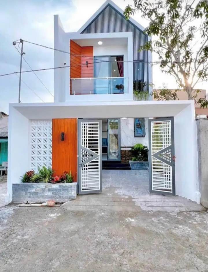 Nhà riêng 99m² khu phố Nguyễn Văn Linh, quận 8 chỉ 1.05 tỷ - Giá rẻ duy nhất!