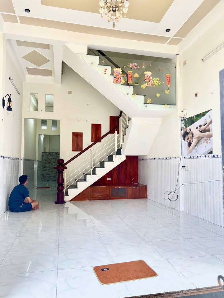 Nhà nguyên căn cho thuê tại Nguyễn Thái Học 64m² giá 5 triệu - Không gian sống lý tưởng!