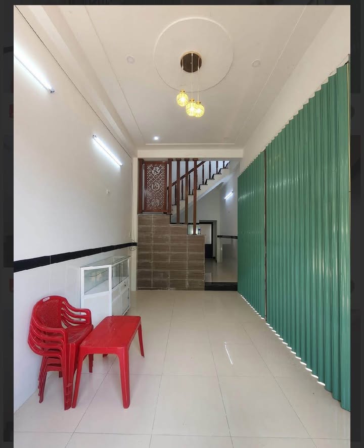 FrontHouse mặt tiền khu Xóm Tiêu Quy Nhơn 39m² giá 2.3 tỷ - Vị trí đắc địa gần chợ!