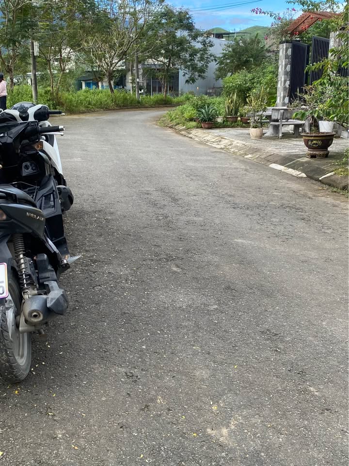 Đất nền Bà Nà Đà Nẵng 107.5m² giá 1.8 tỷ - Cơ hội đầu tư hấp dẫn!