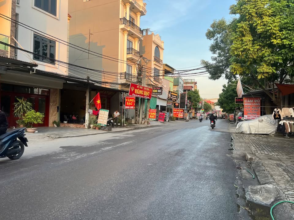 Đất nền góc 2 mặt tiền Đại Đồng 75m² giá 2 tỷ - Tiềm năng sinh lợi cao!