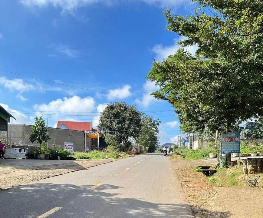 Bán nhà mặt tiền đường 412, xã Ka Đô, huyện Đơn Dương, 344m² - Vị trí kinh doanh thuận lợi!