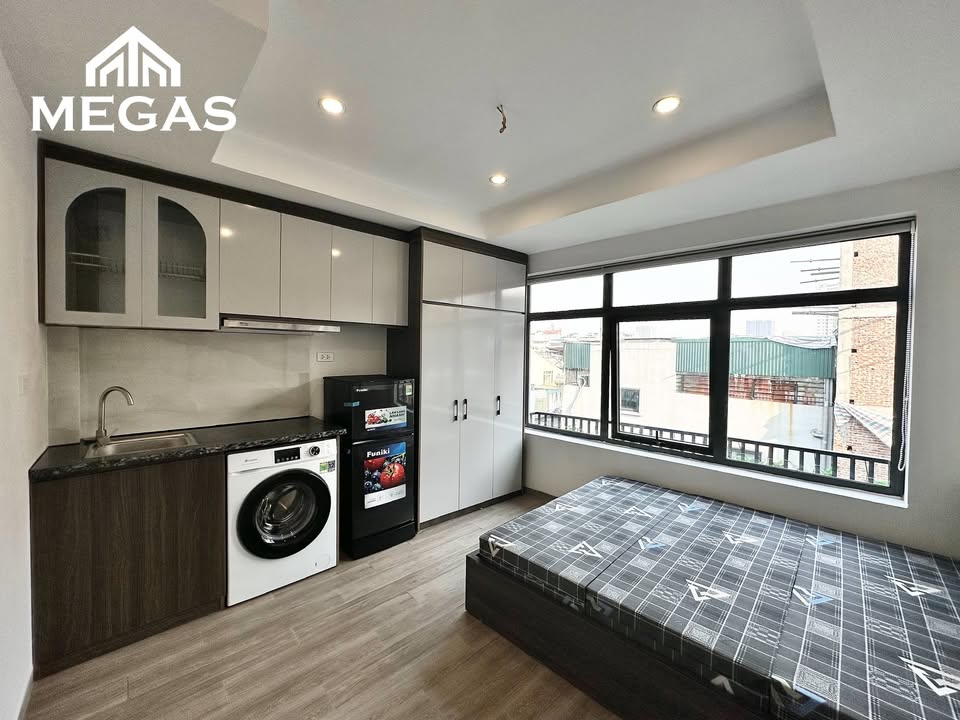 Căn hộ cho thuê tại Nguyễn Ngọc Vũ, Cầu Giấy giá 5.5 triệu - Full nội thất, dọn vào ở ngay!