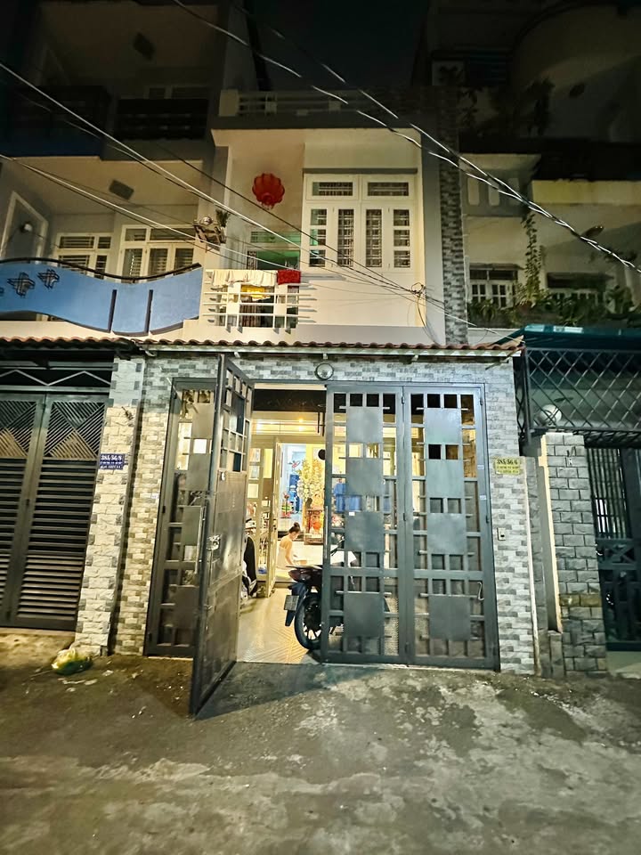 Nhà riêng Gò Vấp 64m² giá 7.35 tỷ - Nhà HXH, thương lượng tốt!