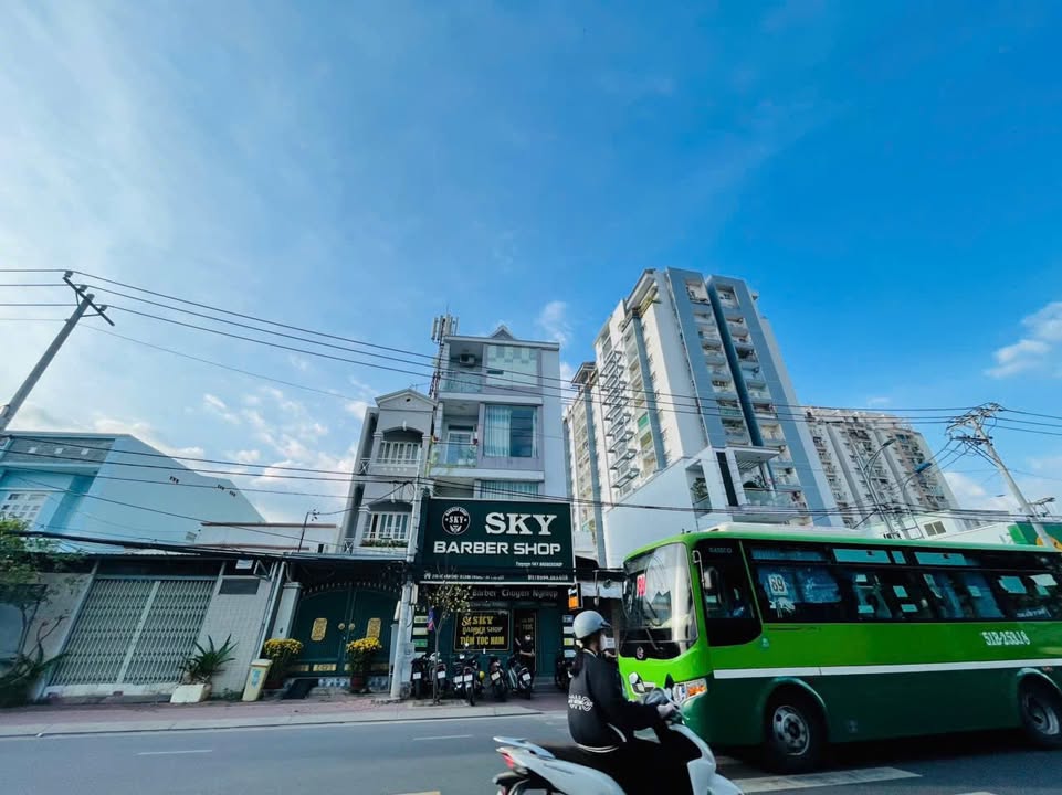 Nhà mặt tiền kinh doanh 120m² đường Lê Văn Chí giá 20 tỷ - Đầu tư sinh lời ngay!