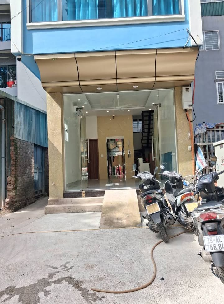 Mặt bằng kinh doanh cho thuê tại Ngọc Hà, Ba Đình 32m² giá 7,2 triệu - Nhà mới xây dựng, sẵn sàng hoạt động!