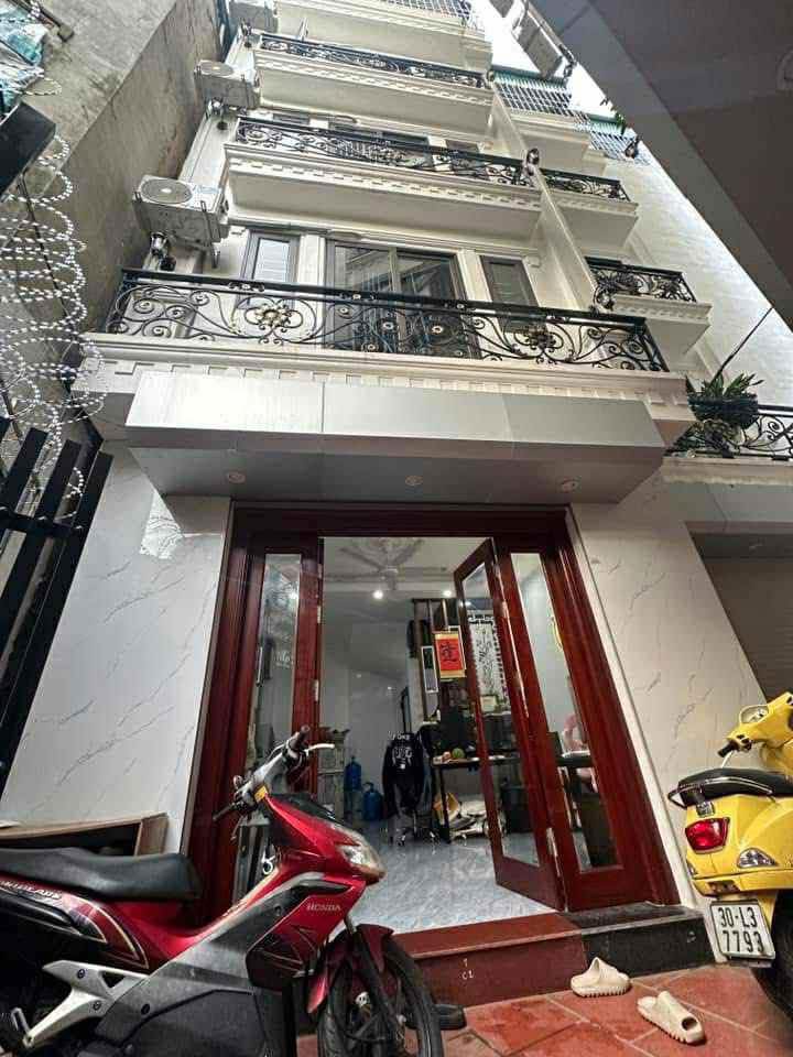Nhà nguyên căn cho thuê tại ngõ 521 Trương Định, 30m² - Nhà mới xây, sạch sẽ!