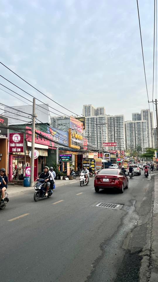 Đất nền quận 9, đường Nguyễn Xiển 90m² giá 4.1 tỷ - Cơ hội đầu tư sinh lời!