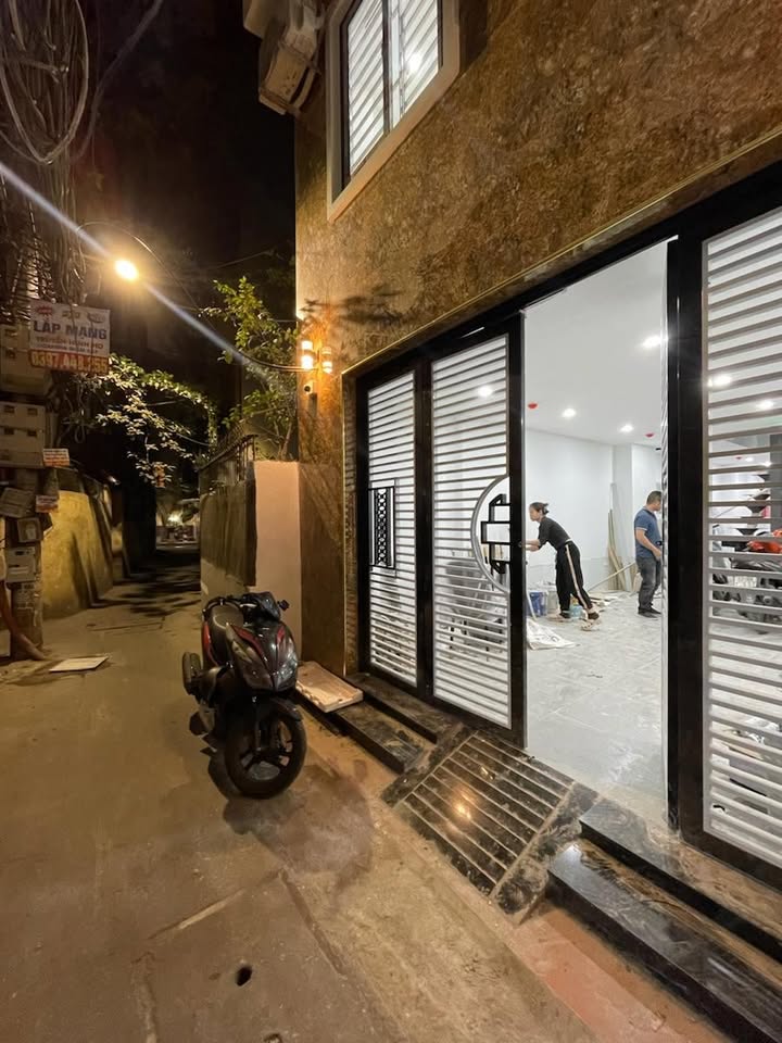 Chung cư mini Hào Nam Đống Đa 72m² giá 20.5 tỷ - Đầu tư sinh lời cao!